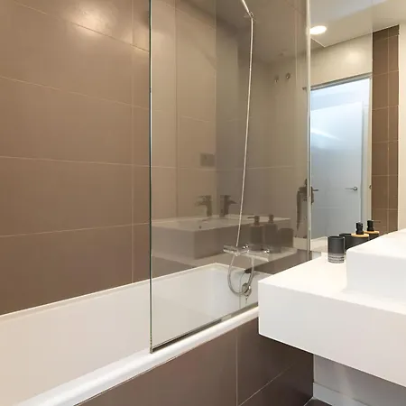 Le Mirage Modern With Sea Views Апартаменти Естепона