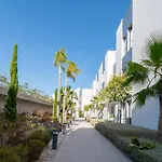 Le Mirage Modern With Sea Views