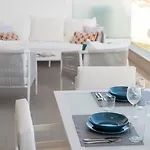 Le Mirage Modern With Sea Views