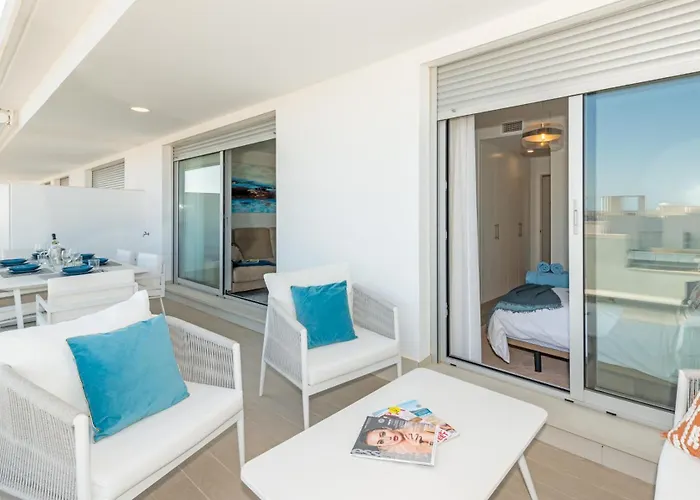 Le Mirage Modern With Sea Views Apartman