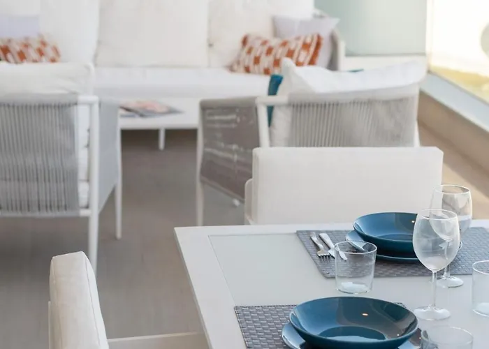 Le Mirage Modern With Sea Views