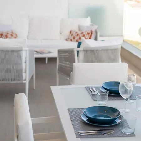 Le Mirage Modern With Sea Views